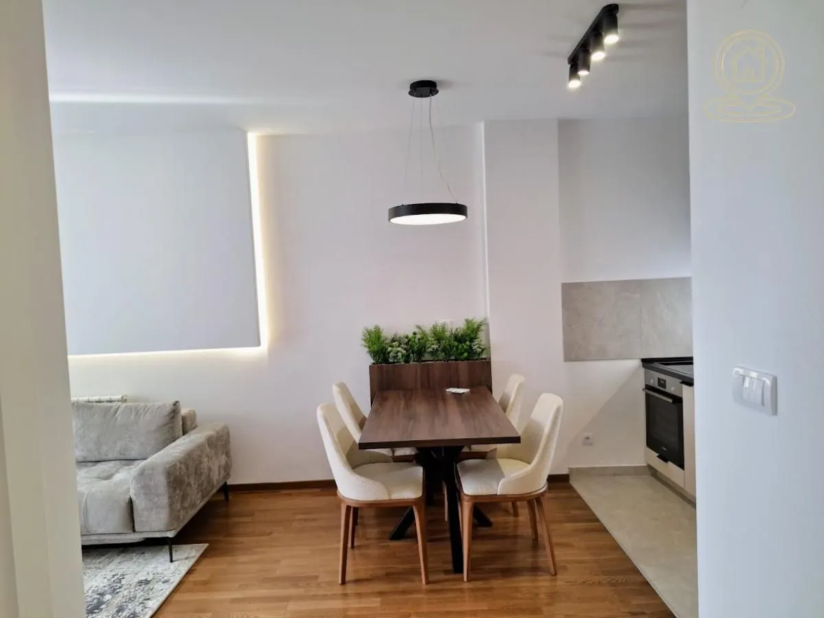 Izdavanje, dvosoban stan, 50m², Telep, Novi Sad Sve Podlokacije