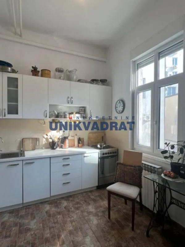 Prodaja, trosoban stan, 103m², Stari Grad, Beograd