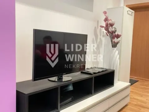 Prodaja, dvosoban stan, 44m², Centar, Zlatibor - image 2