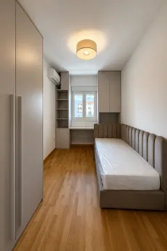 Rent, three bedroom apartment, 82m², Stari Aerodrom, Podgorica - image 12