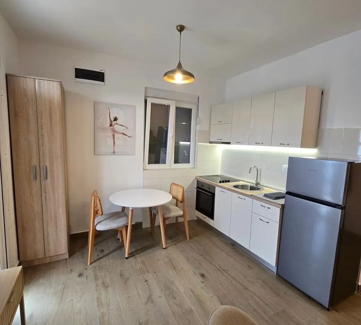 Rent, studio apartment, 25m², Momišići, Podgorica