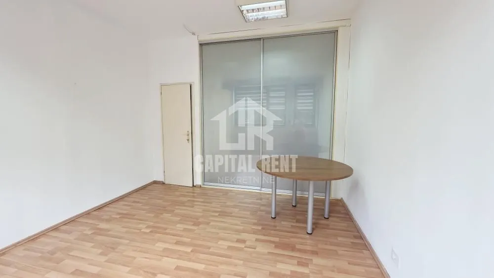 Rent, office space, 45m², Savski Venac, Beograd