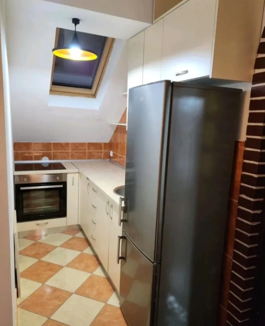 Prodaja, trosoban stan, 57m², Stara varoš, Nikšić