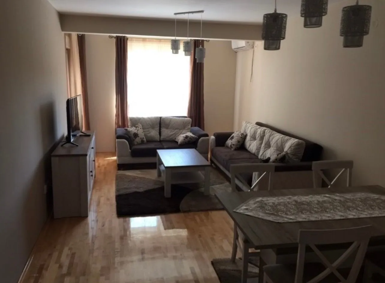Izdavanje, jednosoban stan, 67m², Ljubović, Podgorica