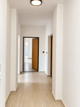 Prodaja, dvosoban stan, 64m², Zabjelo, Podgorica - image 17