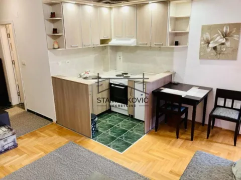 Izdavanje, garsonjera, 26m², Sajam, Novi Sad Sve Podlokacije - image 5