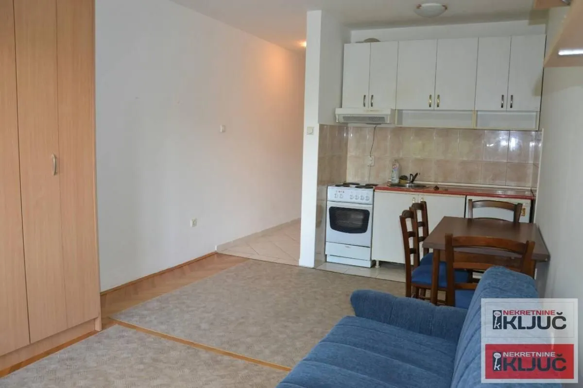 Rent, studio apartment, 26m², Grbavica, Novi Sad Sve Podlokacije
