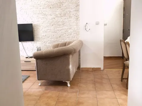 Prodaja, petosoban stan, 160m², Budva, Crna Gora - image 9