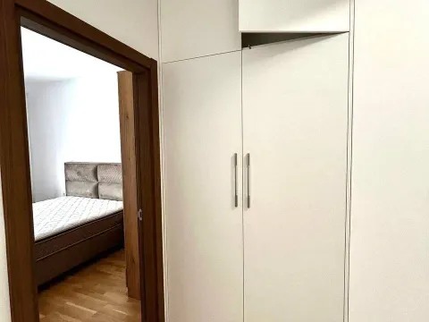 Rent, one bedroom apartment, 48m², Rozino, Budva - image 5