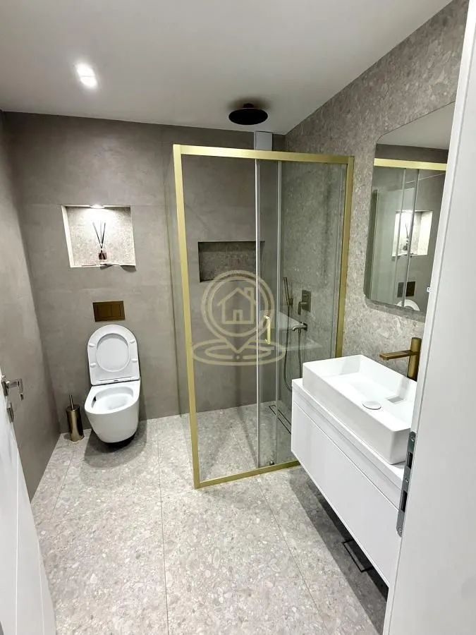 Sale, three bedroom apartment, 64m², Medijana, Niš
