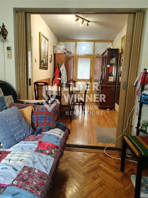 Prodaja, trosoban stan, 76m², Brace Jerković, Voždovac Sve Podlokacije
