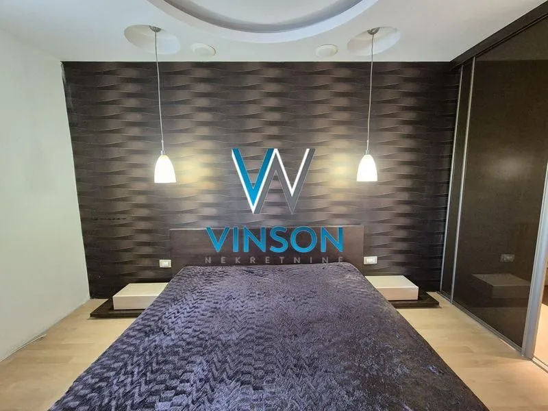 Prodaja, dvosoban stan, 66m², Lipov gaj, Novi Sad Sve Podlokacije