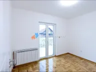Izdavanje, kuća, 417m², Voždovac Sve Podlokacije, Beograd - image 18