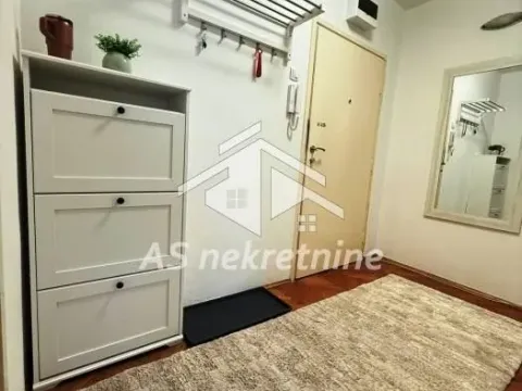 Izdavanje, stan, 37m², Palilula Sve Podlokacije, Beograd - image 16