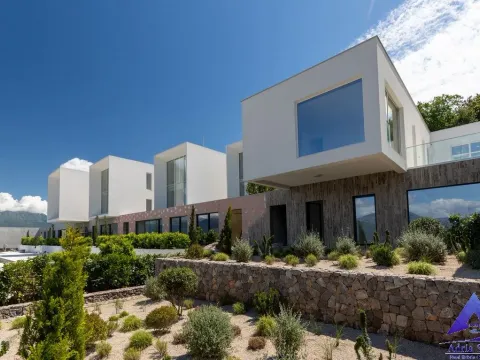 Sale, house, 328m², Krašići, Tivat - image 27