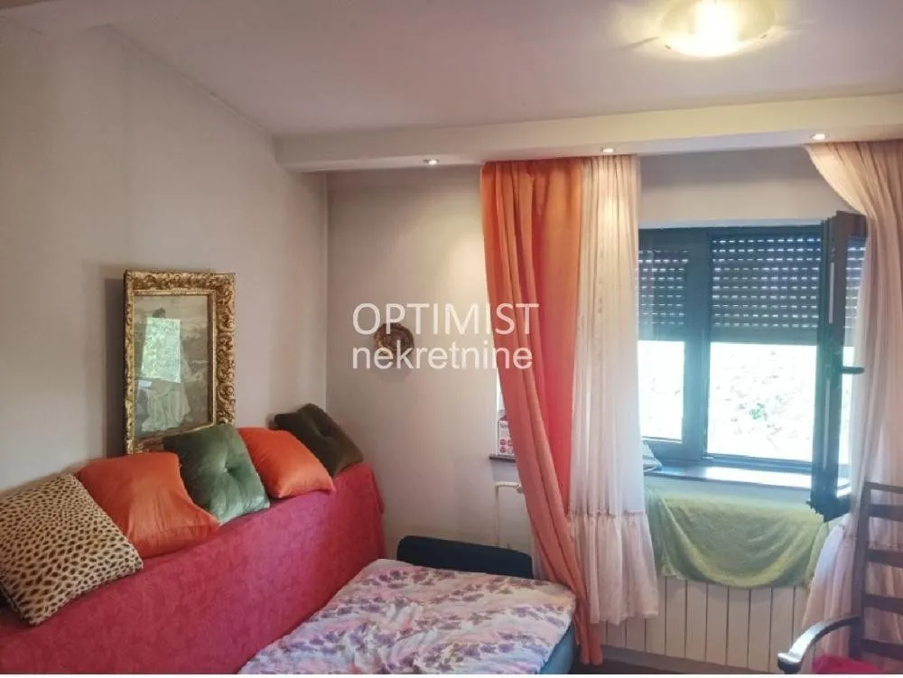 Sale, apartment, 103m², Banovo Brdo, Beograd