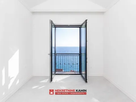 Sale, one bedroom apartment, 94m², Luštica Bay, Tivat - image 8