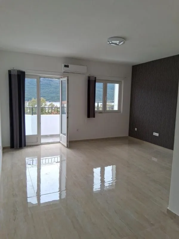 Prodaja, jednosoban stan, 44m², Kumbor, Herceg Novi