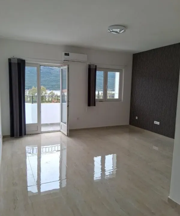 Sale, one bedroom apartment, 44m², Kumbor, Herceg Novi