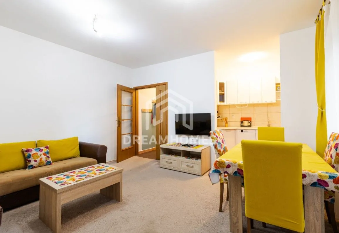 Izdavanje, dvosoban stan, 63m², Blok 9, Podgorica