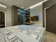 Izdavanje, dvosoban stan, 72m², Centar, Tivat - image 8