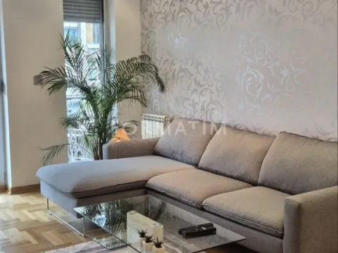 Izdavanje, dvosoban stan, 54m², Crveni Krst, Beograd - image 3