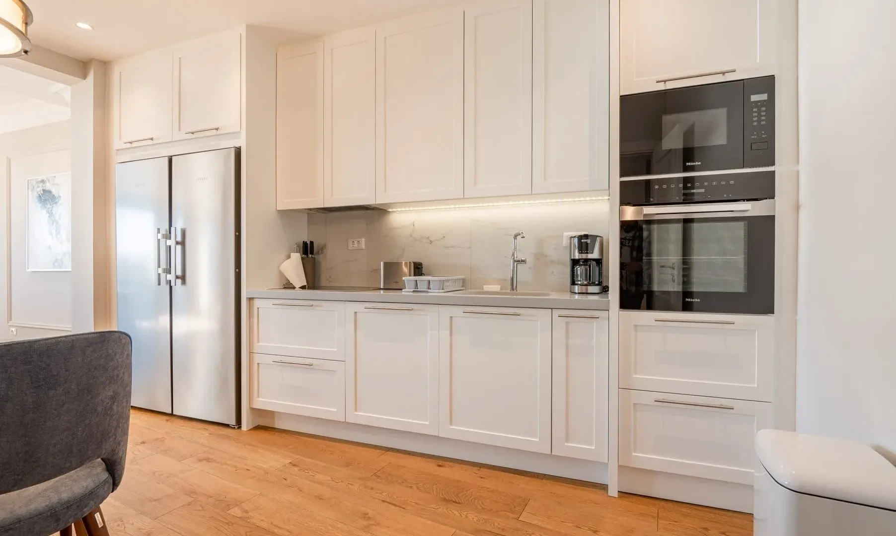 Sale, three bedroom apartment, 237m², Bar, Crna Gora
