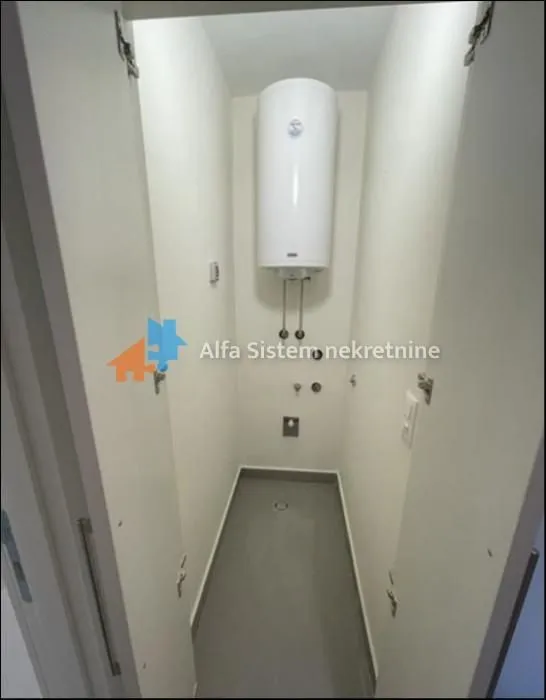Rent, two bedroom apartment, 60m², Savski Venac, Beograd