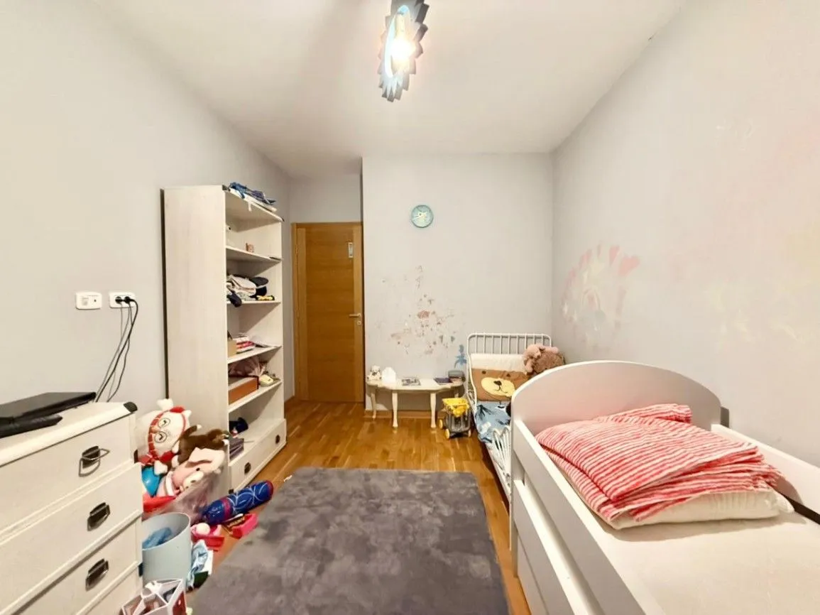 Sale, two bedroom apartment, 178m², City Kvart, Podgorica