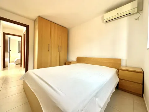 Sale, two bedroom apartment, 80m², Bečići, Budva - image 7