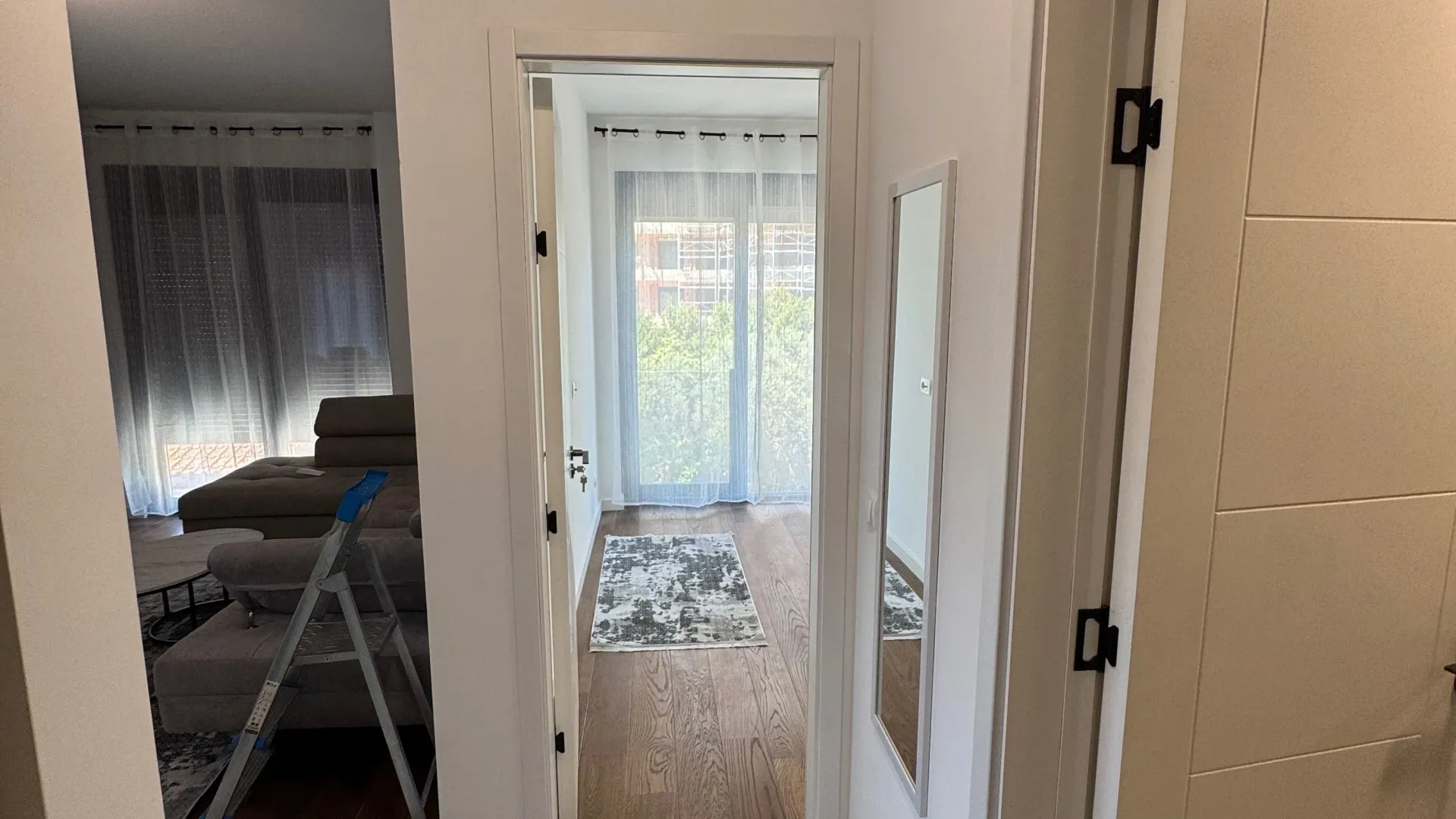 Rent, one bedroom apartment, 45m², Centar, Bar