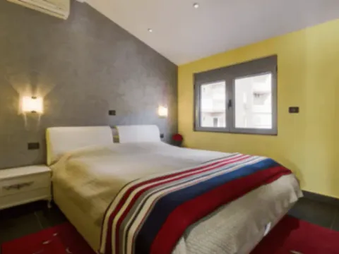 Rent, apartment, 70m², Pržno, Budva - image 2