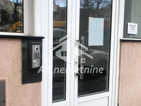 Izdavanje, četvorosoban stan, 144m², Vračar Hram, Vračar Sve Podlokacije - image 22