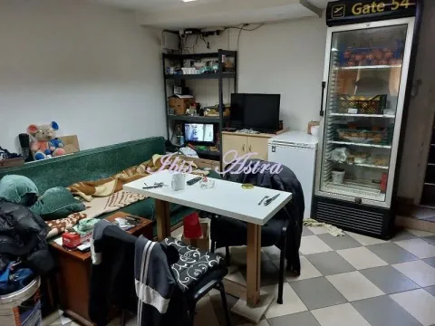 Prodaja, ugostiteljski objekat, 81m², Stari Grad, Beograd - image 5