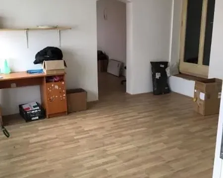 Izdavanje, poslovni prostor, 1700m², Pecinci, Srbija - image 10