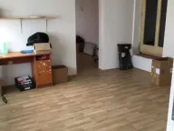 Izdavanje, poslovni prostor, 1700m², Pecinci, Srbija - image 10