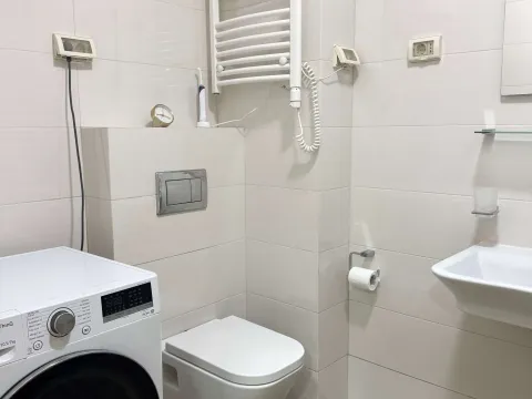 Prodaja, trosoban stan, 72m², City Kvart, Podgorica - image 10