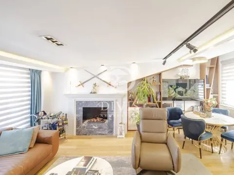 Prodaja, trosoban stan, 83m², Južni Bulevar, Vračar Sve Podlokacije - image 2