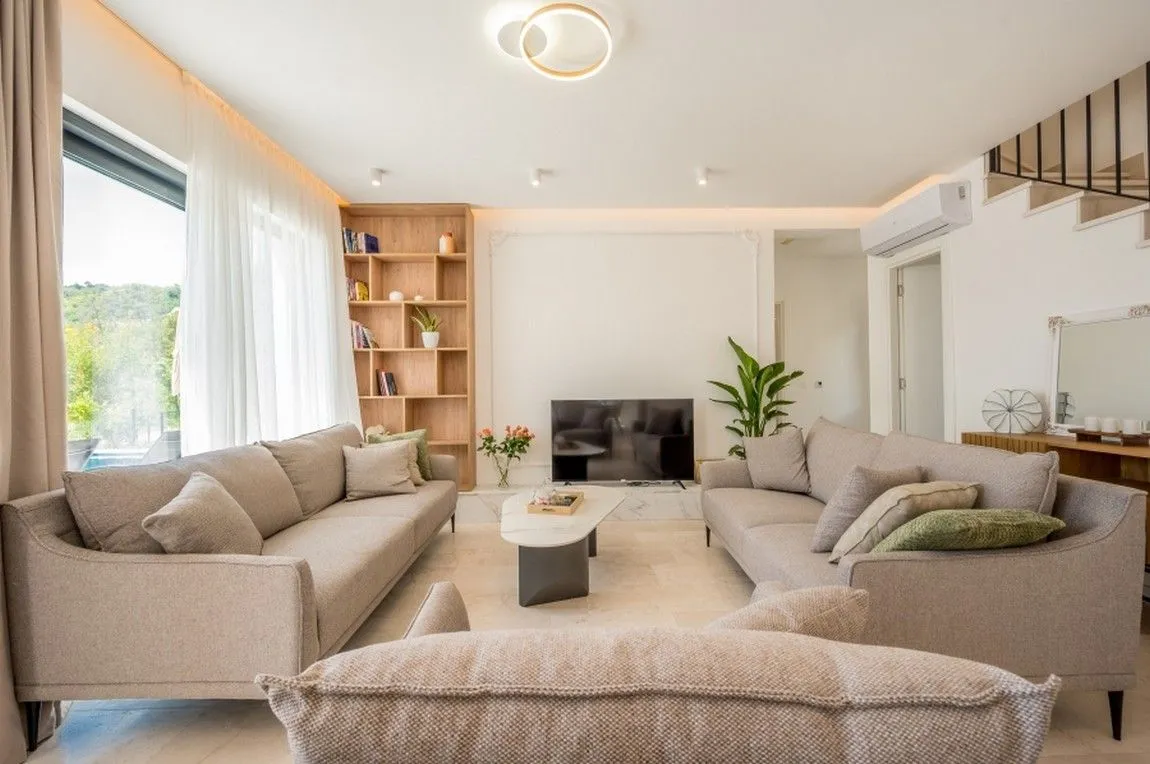 Prodaja, kuća, 250m², Mrčevac, Tivat