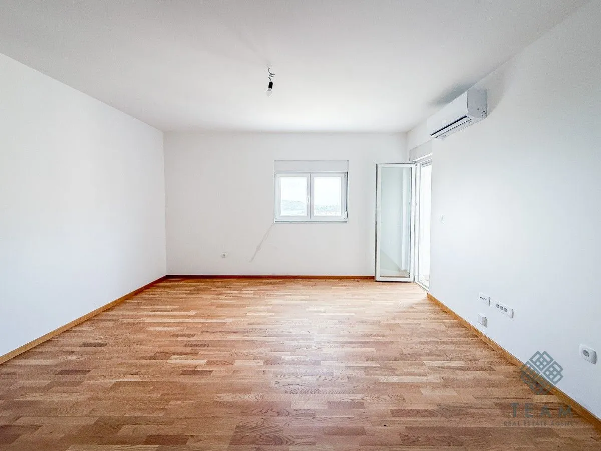 Sale, two bedroom apartment, 59m², Bečići, Budva