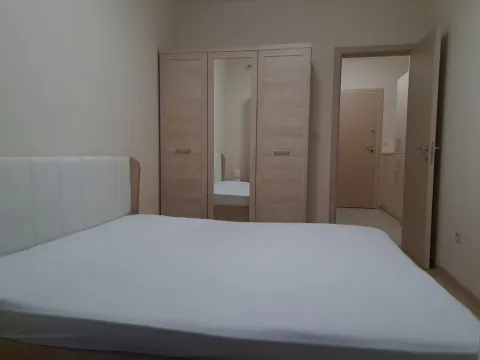 Izdavanje, jednosoban stan, 47m², City Kvart, Podgorica - image 5