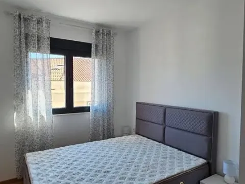 Rent, one bedroom apartment, 52m², Budva okolina, Budva - image 4