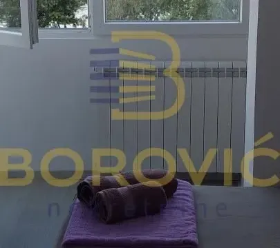 Sale, three bedroom apartment, 70m², Zemun Sve Podlokacije, Beograd - image 9