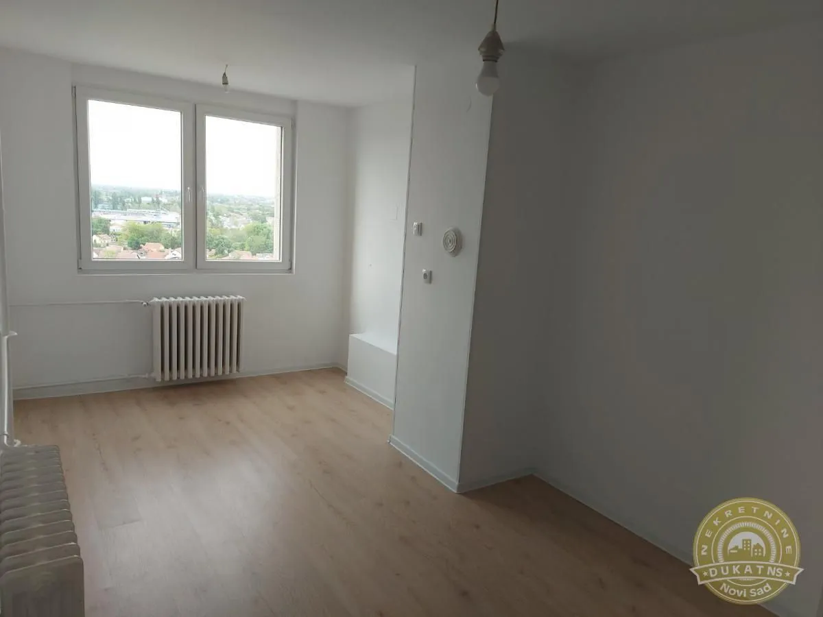 Prodaja, trosoban stan, 61m², Bulevar Oslobodjenja, Novi Sad Sve Podlokacije