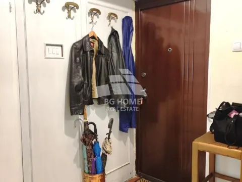 Rent, two bedroom apartment, 55m², Kalenić Pijaca, Vračar Sve Podlokacije - image 12