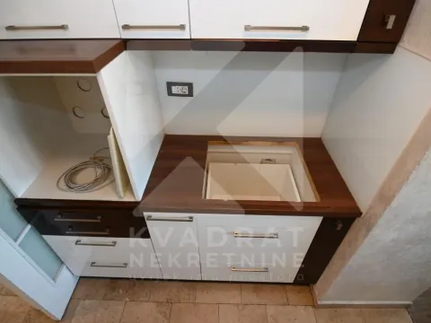 Sale, three bedroom apartment, 110m², Preko Morače, Podgorica - image 10
