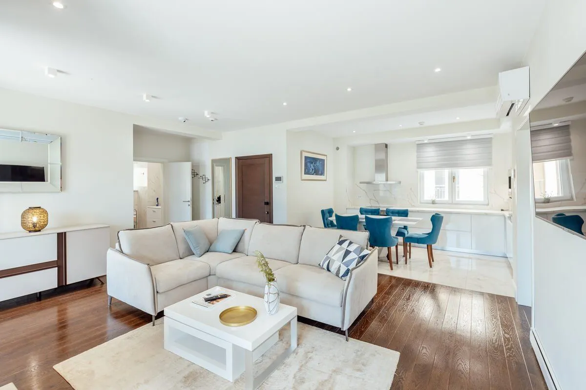 Prodaja, trosoban stan, 226m², Đenovići, Herceg Novi