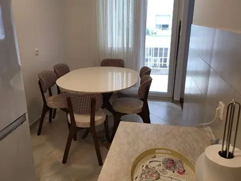 Rent, two bedroom apartment, 66m², Centar, Tivat - image 5