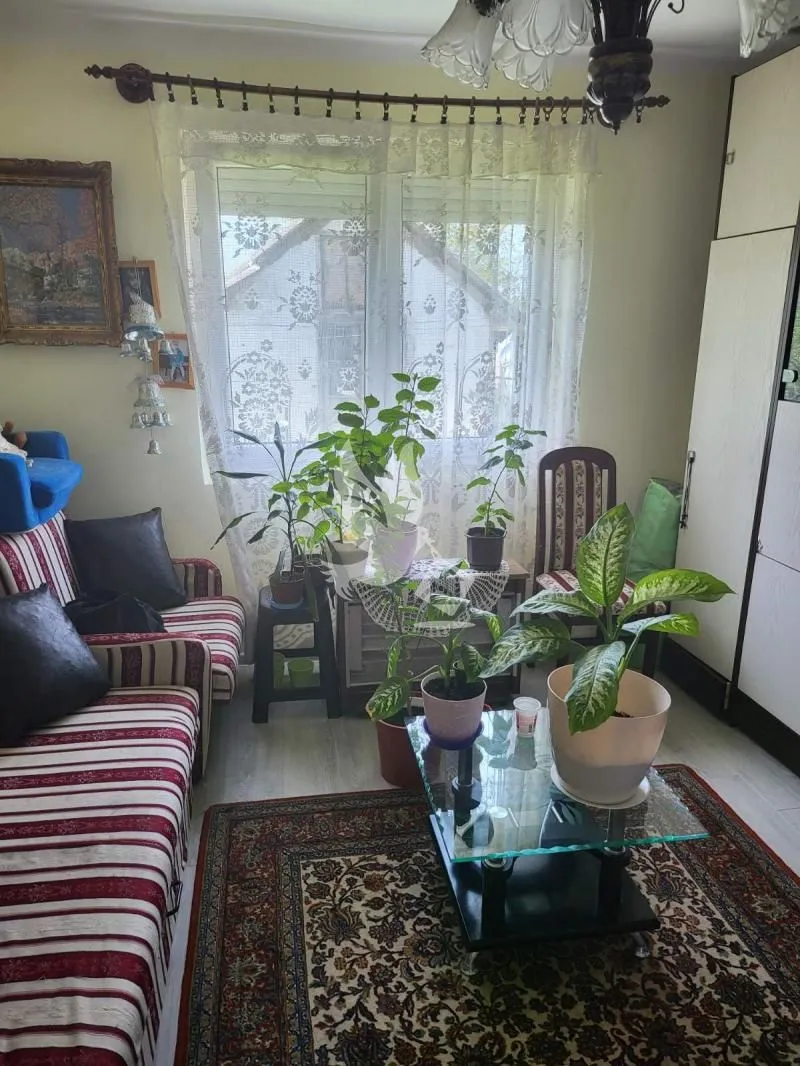 Prodaja, kuća, 91m², Centar Sve Podlokacije, Beograd