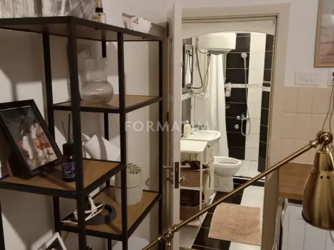 Izdavanje, jednosoban stan, 31m², Stari Grad, Beograd - image 7